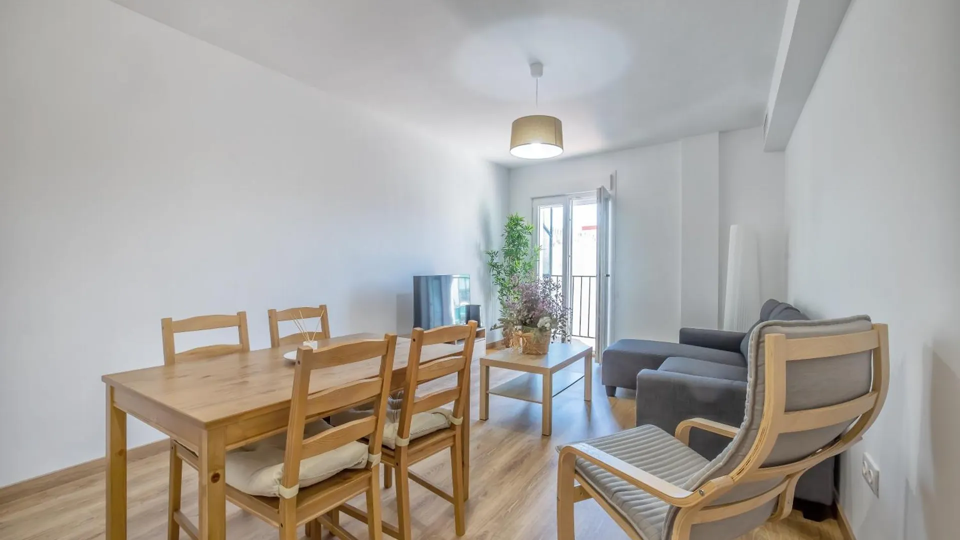 Apartamento Vizconde De Miranda & Parking Incluido & Casco Historico Cordoba Spain